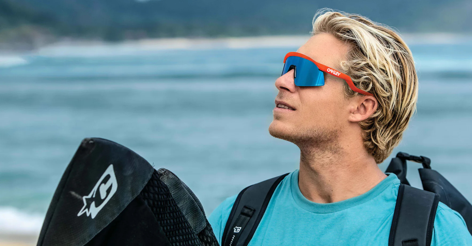 Save your sunglasses from beach-day scratches