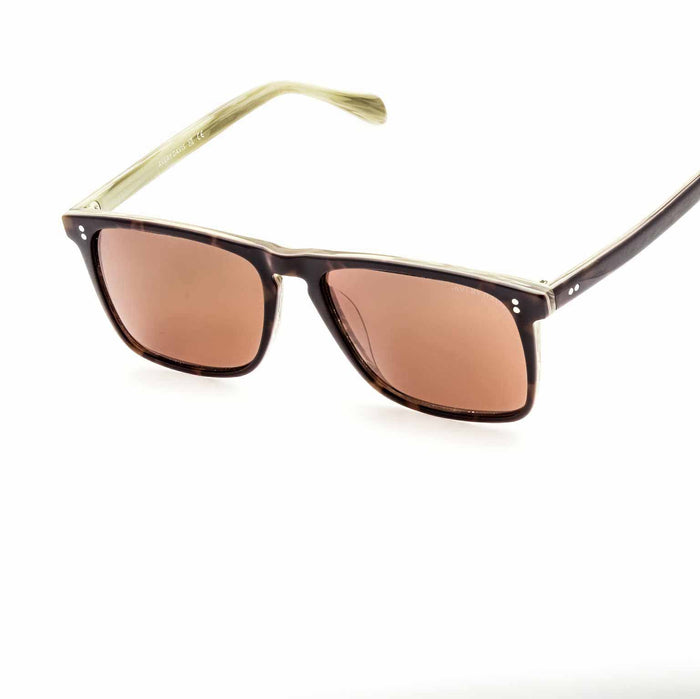 AVERY DAVIS OV5189U